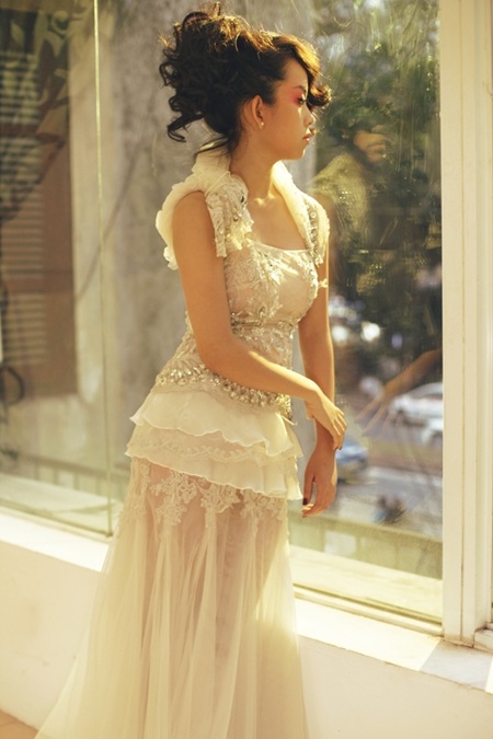 Hot girl “Tối nay 8h” đón Tết nơi cửa Phật - 8 Hot girl “Tối nay 8h” đón Tết nơi cửa Phật - 8
