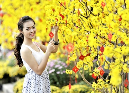 Diệp Bảo Ngọc: “Mọi người hay đồn thổi giá cát-xê” - 1 Diệp Bảo Ngọc: “Mọi người hay đồn thổi giá cát-xê” - 1