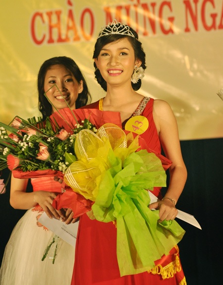 Những hoa khôi tài sắc giảng đường năm 2011 - 10 Những hoa khôi tài sắc giảng đường năm 2011 - 10