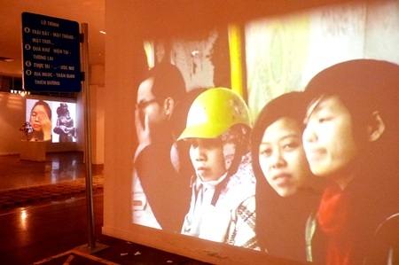 Triển lãm sinh viên khắc sâu tình phụ tử - 3