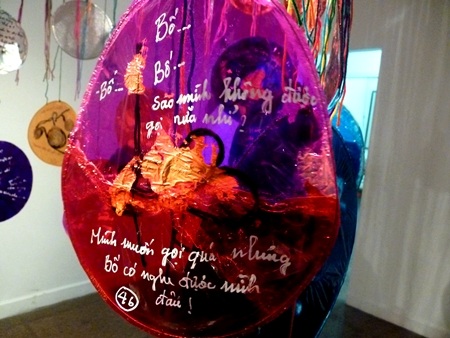 Triển lãm sinh viên khắc sâu tình phụ tử - 7