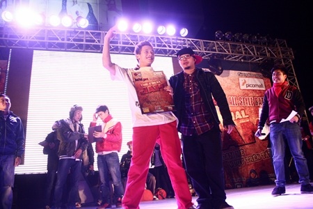 Những “ông anh lớn” giành ngôi quán quân Hanoi Jam - 1