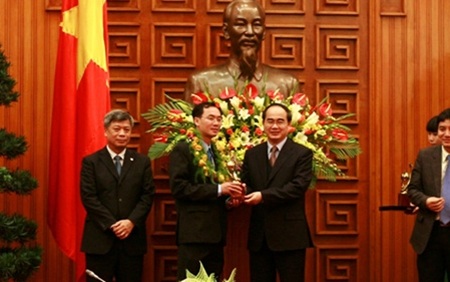 10 tài năng trẻ "Quả cầu vàng 2011" hội tụ - 1