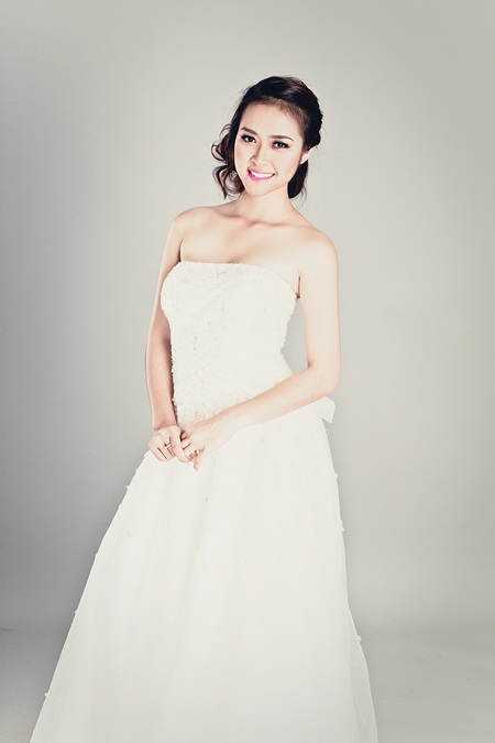 Ngắm cô dâu xinh đẹp Diệp Bảo Ngọc - 10 Ngắm cô dâu xinh đẹp Diệp Bảo Ngọc - 10