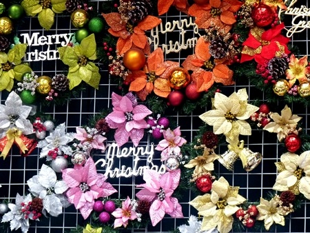 Giới trẻ Hà thành tíu tít sắm đồ Giáng sinh sớm - 11