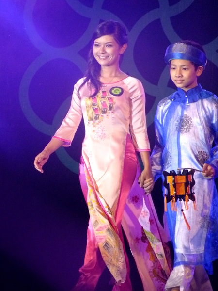 Đại sứ chuyên Ams gọi tên Đỗ Hoàng Long - 5