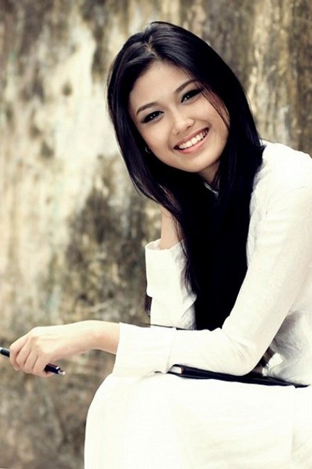 Tinh khôi tà áo trắng các Miss Teen  - 12