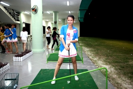 Miss Teen khoe cá tính khi luyện thanh - 11