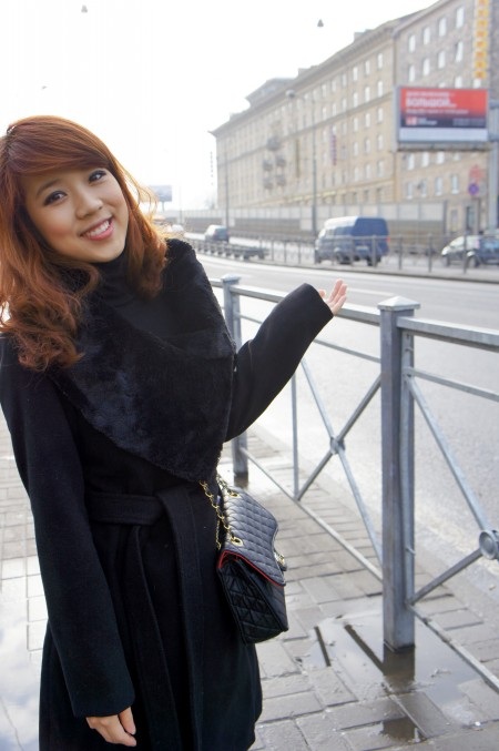 Ngắm Hoài Anh Mango dạo chơi con đường lá vàng nước Nga - 14