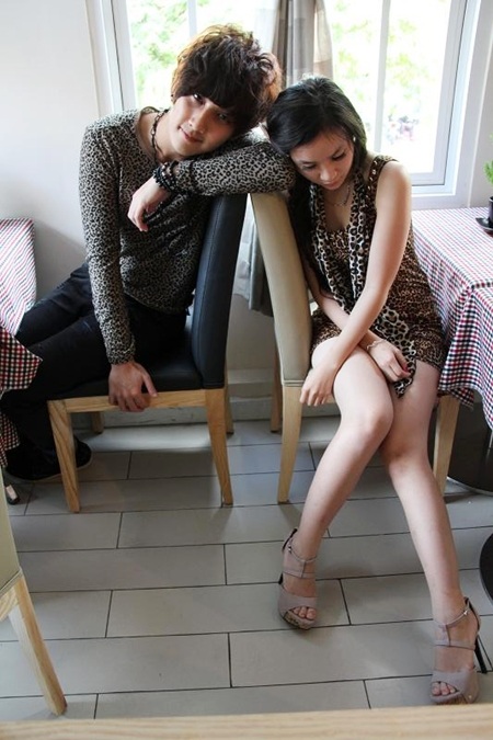 Nghía Trang Trana diện đồ đôi cùng “người ấy” - 4 Nghía Trang Trana diện đồ đôi cùng “người ấy” - 4