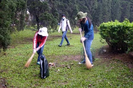“SV làm thêm, xin đừng phát tờ rơi tràn lan!” - 4