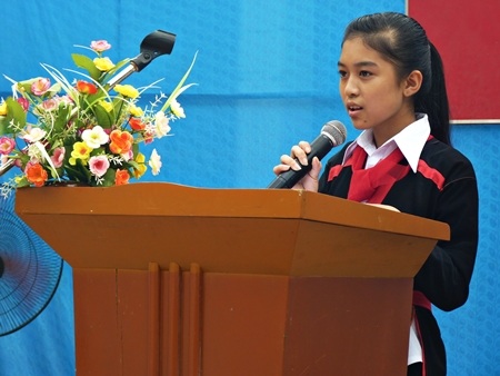 Em Hương Ly đại diện học sinh PTDTNT ATK - Sơn Dương