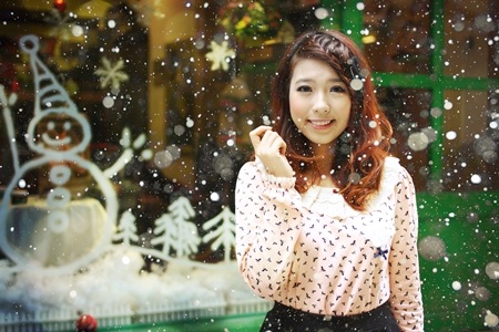 Diện áo len sắc màu Noel dễ thương như Hoài Anh Mango - 12 Phương Nhung