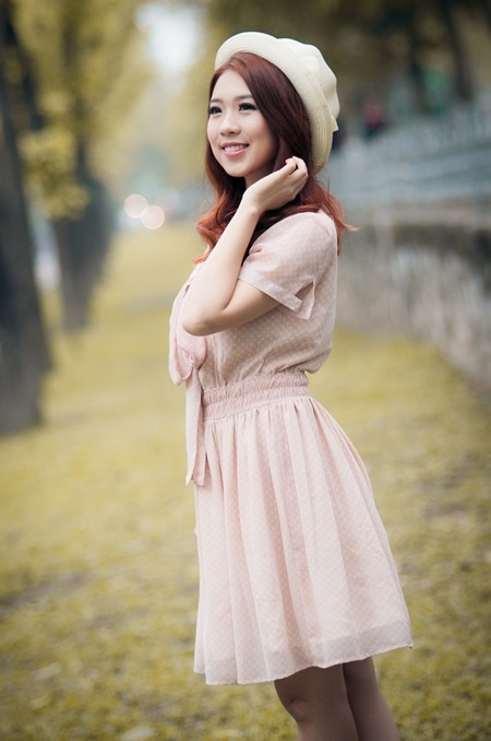 Hoài Anh "kẹo ngọt" chào tháng Tư với váy áo xinh tươi - 11 Phương Nhung