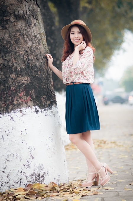 Hoài Anh "kẹo ngọt" chào tháng Tư với váy áo xinh tươi - 2 Phương Nhung