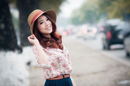 Hoài Anh "kẹo ngọt" chào tháng Tư với váy áo xinh tươi - 3 Phương Nhung