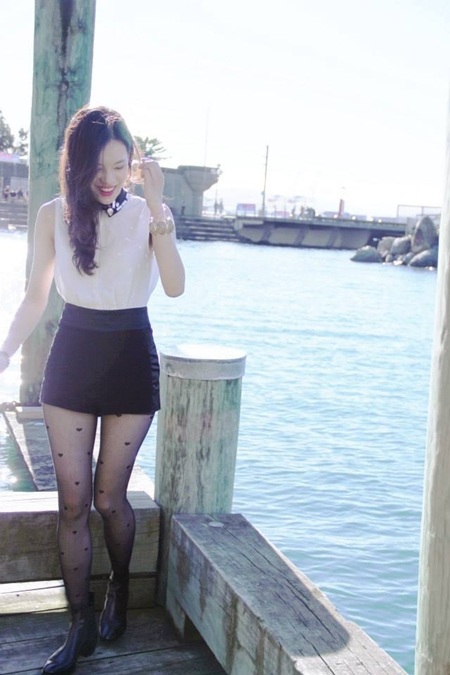 Phong cách thời trang ngày thường của Võ Thị Thuỳ Trang rất trẻ trung,