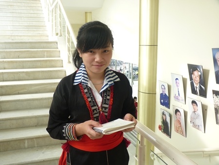 Thứ trưởng, Phó Chủ nhiệm UBDT Nông Quốc Tuấn và Thứ trưởng 