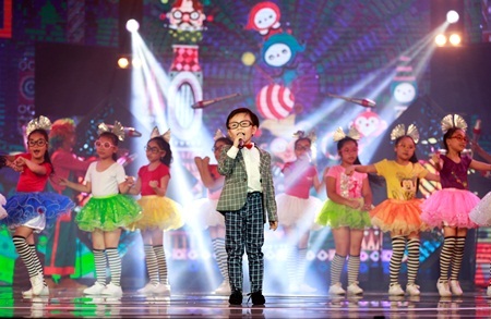 Cô bé 8 tuổi đạt quán quân Đồ Rê Mí mùa 8 - 5 Cậu bé lôi cuốn khán giả bởi giọng hát trong trẻo, sự hồn nhiên và đáng yêu.