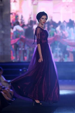 Chị em Thúy Hằng - Thúy Hạnh quyến rũ trong đêm Luxury night - 7 NTK Nguyễn Thụy Giang Châu bên dàn người mẫu trình diễn BST ấn tượng Queen of the night