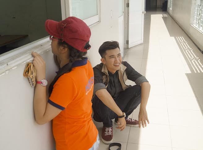 Chí Thiện "rình rập" nhà hàng xóm để thực hiện ước mơ - 2 Chí Thiện rình rập nhà hàng xóm để thực hiện ước mơ