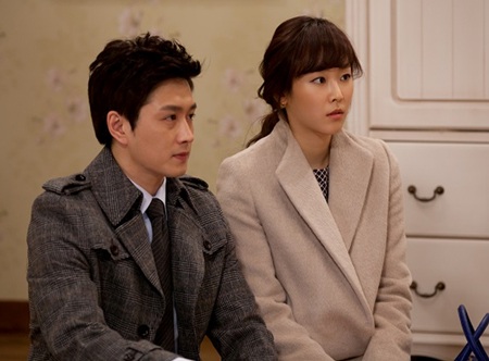 Cuộc hôn nhân không tình yêu đã đẩy Jin Joo đến bờ vực đau khổ, không lối thoát