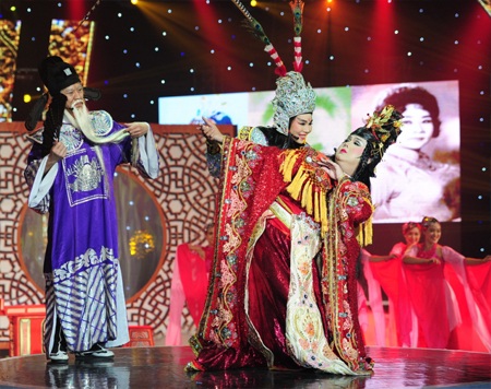 Thanh Duy, Khả Như, Hà Trinh “cùng nhau tỏa sáng”