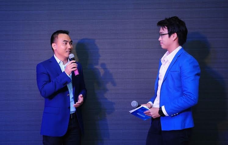 Nhạc sĩ Dương Khắc Linh cùng sao Việt trải nghiệm Ngôi nhà thông minh - 5 Cao Đông hào hứng chia sẻ về phong cách sống “This Is Living”