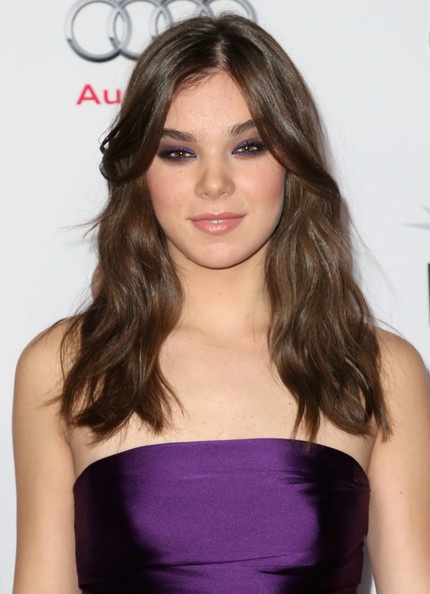 Những màu mắt sành điệu của mùa đông - 2 Hailee Steinfeld