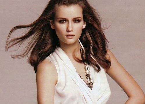 Tiếc thương nhan sắc người mẫu xinh đẹp đoản mệnh - 16 Cầu mong Katerina Netolicka được an nghỉ!