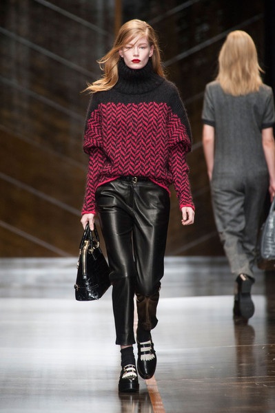 Sành điệu Trussardi - 5 Trussardi