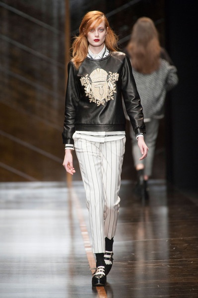 Sành điệu Trussardi - 6 Trussardi
