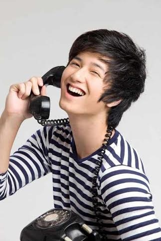 Hotboy Huỳnh Anh: “Tôi thích con gái da mịn như Hồng Ân!” - 1 Hotboy Huỳnh Anh: “Tôi thích con gái da mịn như Hồng Ân!”