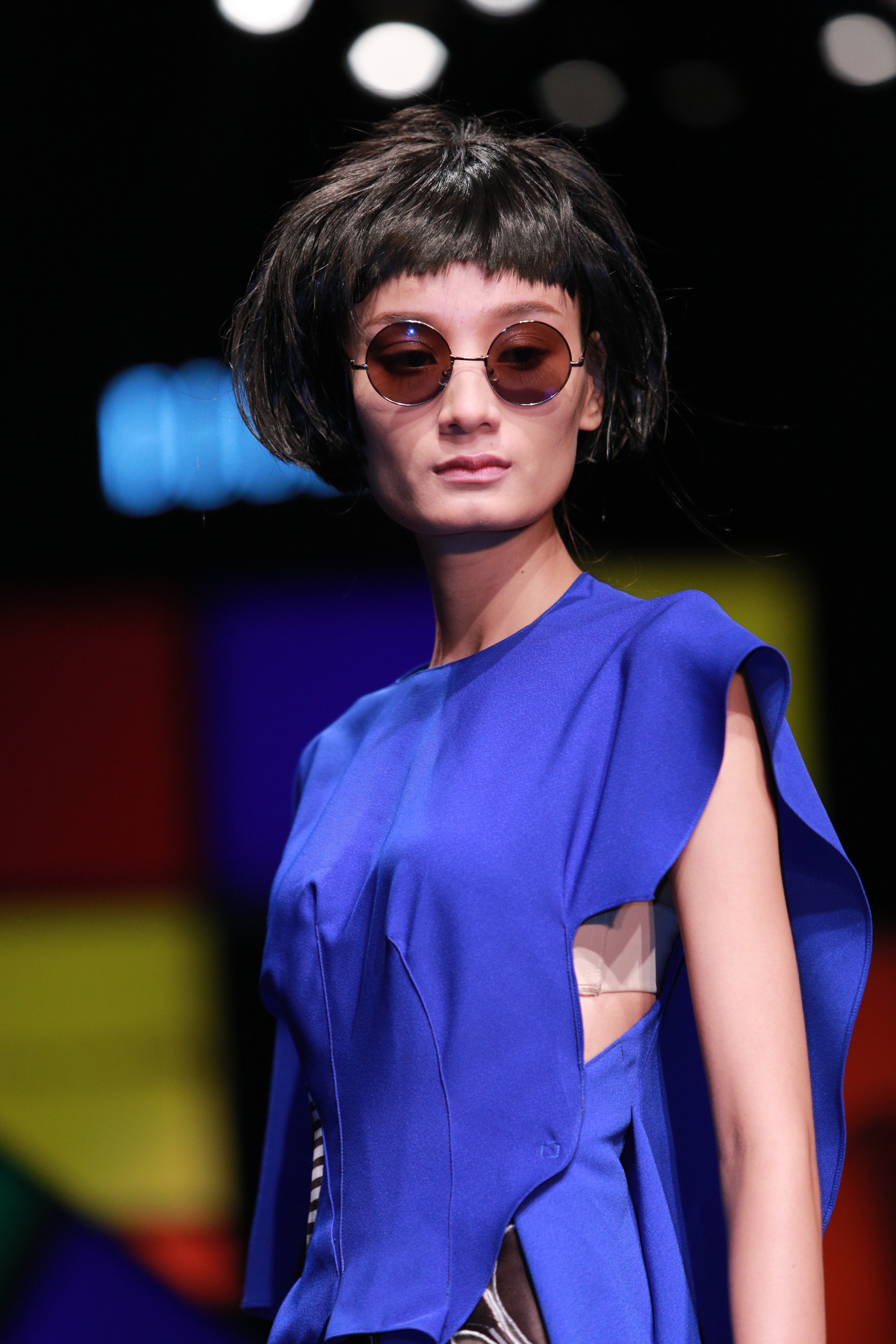 Chignon – búi trễ nữ tính