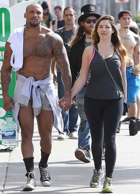 Kelly Brook lại tái ngộ bồ trẻ - 9 Kelly Brook