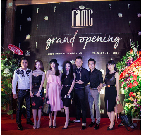 Linh Chi gợi cảm dự tiệc - 1 Linh Chi gợi cảm dự tiệc