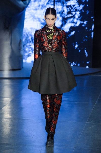 BST sành điệu của Kenzo - 5 kenzo