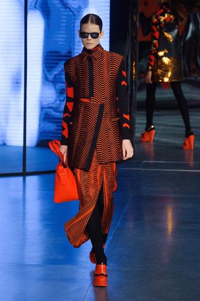 BST sành điệu của Kenzo - 18 kenzo