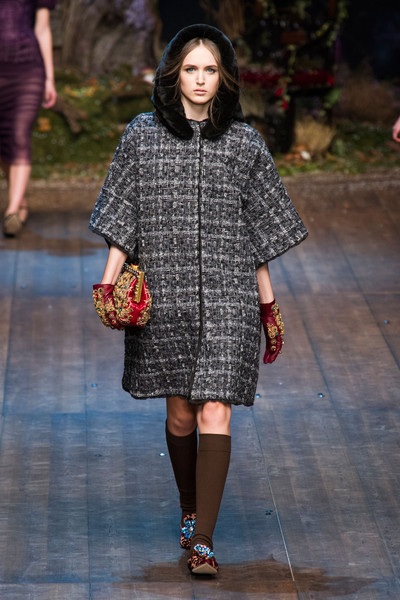 BST sang trọng của Dolce & Gabbana - 7 Dolce & Gabbana