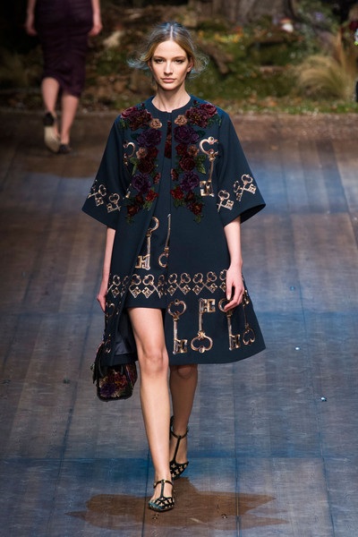 BST sang trọng của Dolce & Gabbana - 11 Dolce & Gabbana