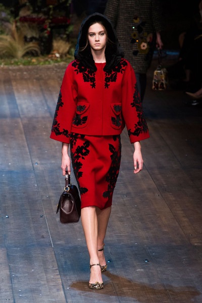 BST sang trọng của Dolce & Gabbana - 33 Dolce & Gabbana