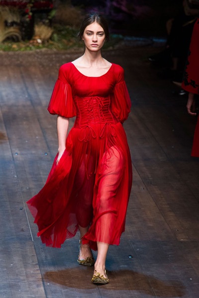 BST sang trọng của Dolce & Gabbana - 34 Dolce & Gabbana