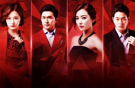 Chiếc nhẫn Ruby: Thử thách nghiệt ngã của tình yêu - 1 4 con người bị đẩy vào những bi kịch xuất phát từ tham vọng.