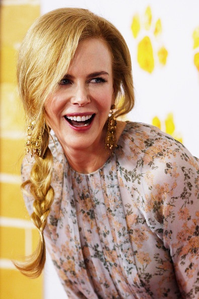Nicole Kidman - 47 tuổi vẫn nhí nhảnh tết bím tóc - 1 Vĩnh Ngọc