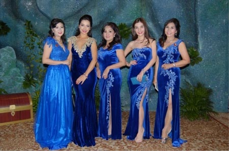 Á hậu trang sức Hương Giang, Cựu người mẫu -