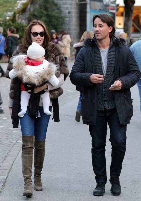Con gái tỷ phú F1 vui vẻ nghỉ lễ Giáng sinh cùng gia đình tại Thụy Sỹ - 4 Tamara Ecclestone