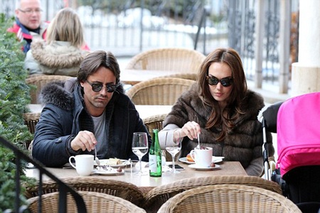 Con gái tỷ phú F1 vui vẻ nghỉ lễ Giáng sinh cùng gia đình tại Thụy Sỹ - 7 Tamara Ecclestone