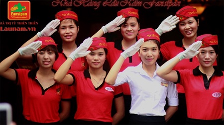 Một số nhân viên được khách hàng yêu mến nhất tại nhà hàng lẩu nấm Fansipan