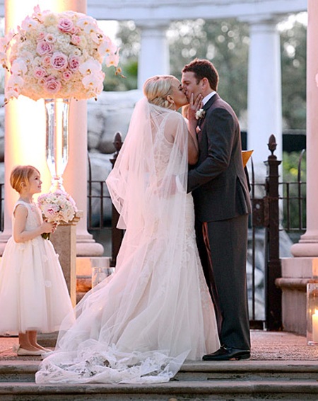 Những đám cưới đẹp nhất của “sao” trong năm 2014 - 9 Weddings 2014