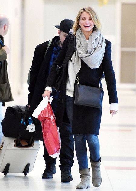 Cameron Diaz đính hôn với bồ trẻ - 6 Cameron Diaz